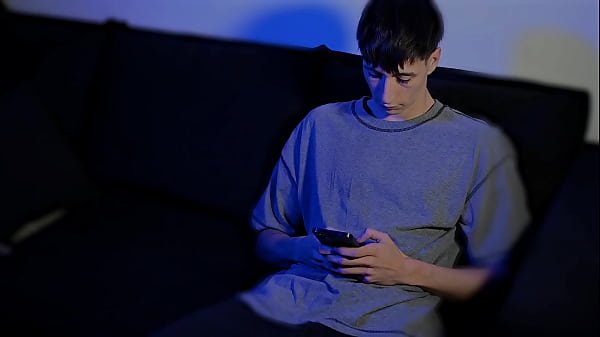 Play MP4 - PIERDO APUESTA y Tengo el Mejor Sexting de mi VIDA con mi MEJOR AMIGO&period; CUMSHOT