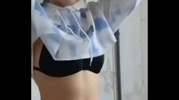 Nonton Must Have At Lease thumbnail