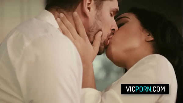 Sexy latina babe Ginebra Bellucci gets big cock in her pussy 