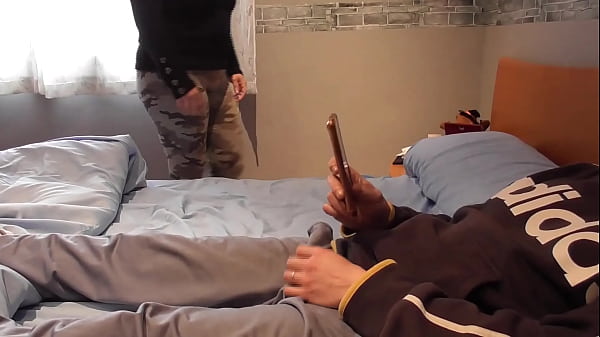 Lo siento secorrióel vecino en laboca