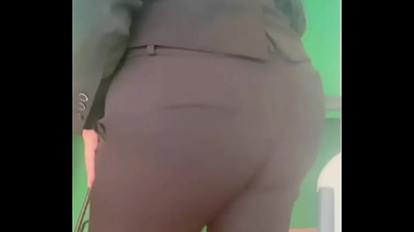 Secretaria Culona Milf Latina Mexicana Culona Se Quita Todo Su Uniforme En La Oficina De Su Trabajo Y Muestra Todo Su Culo Y Su Vagina Durante Su Trabajo Big Butt Big Ass thumbnail