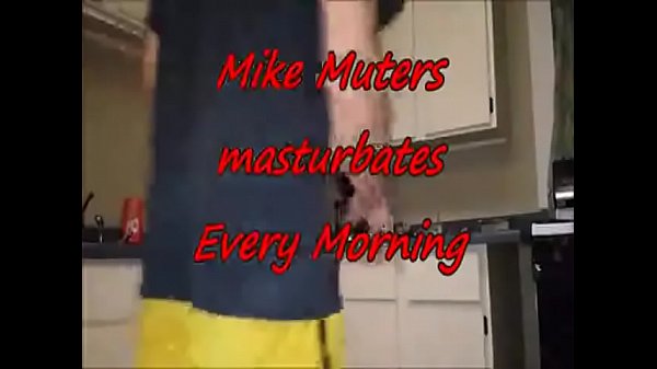 Nonton Mike Muters Is A Fun Loving Pervert thumbnail