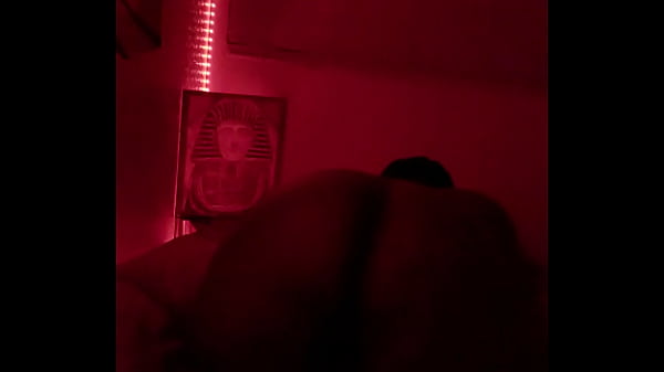 BIG BOOTYBBW EBONY DOMME