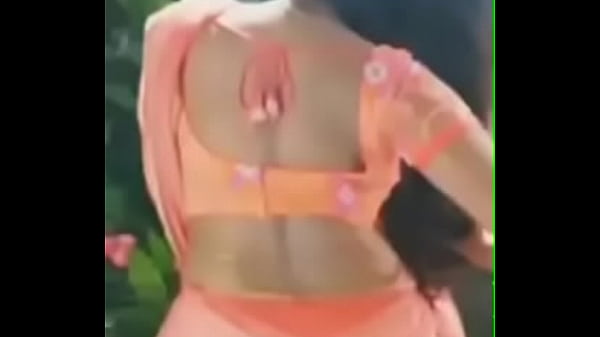 Nonton Back Hip Showing Anupama thumbnail