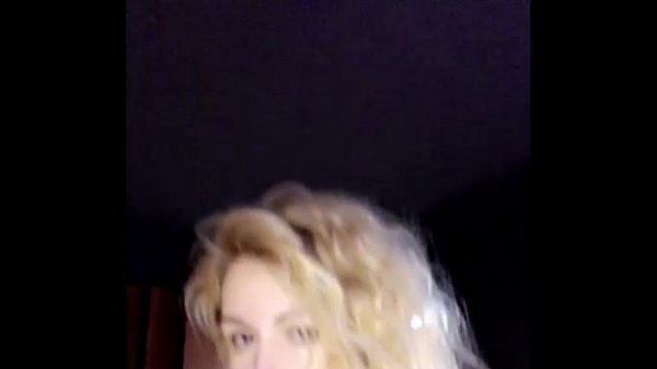 Play MP4 - Flashing in public and Sex in Barcelona