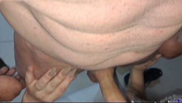 CASADA NO MOTEL COM PROFESSOR DA ACADEMIA ALINE TEVE A GARGANTA FODIDA SEM PENA 