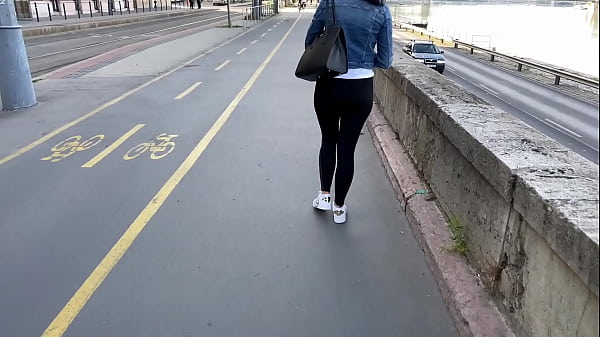 Play MP4 - Kira Queen fuck her fan and let him cum inside of her pinky pussy