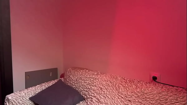 Nonton Happy New Year 2025 thumbnail