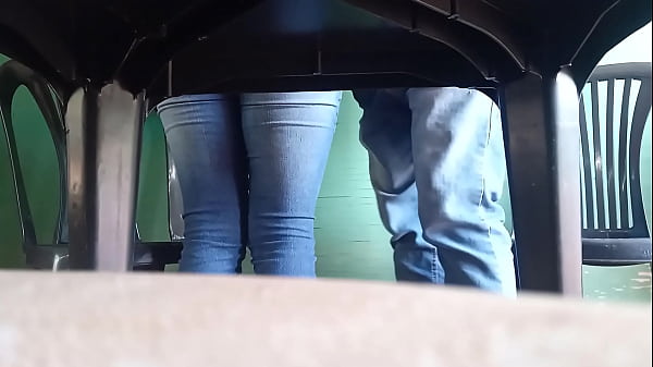 comendo a_secretária casada_na hora do almoço