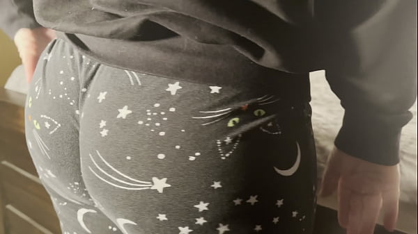 Fat Ass Pawg Wedgie Booty Poppin thumbnail