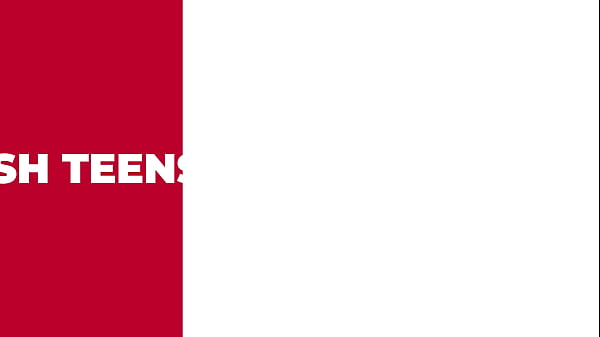 Alternative girl gets horny and sucks off a room of guys in a bukkake blowbang 