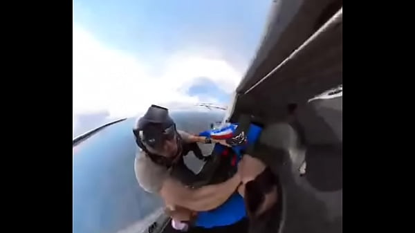 Nonton Jump thumbnail