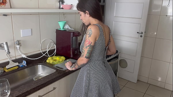 Nonton Free Cooking And Suddenly I Got Fucked Bareback By My Friend Bbc thumbnail