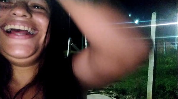 Play MP4 - cheating slut sucking and riding outside near the highway