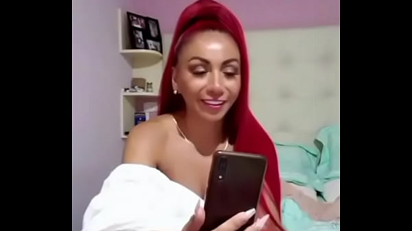 Nonton Vedette Peladita thumbnail