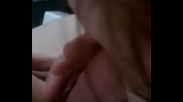 Minha esposa xupando gostoso 