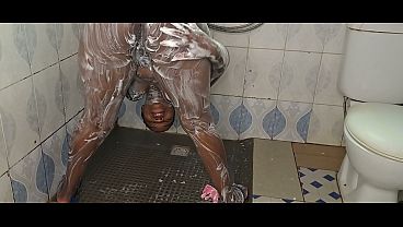 THE TIGHTEST PUSSY IN THE WORLD