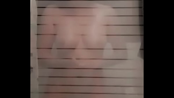 ce matin j'ai pens&eacute; &agrave; vous sous la douche mes ch&eacute;ris 