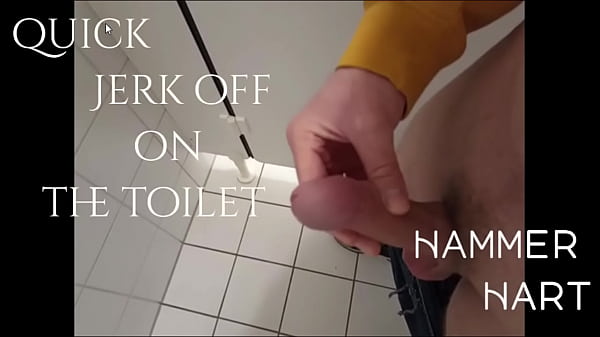 Nonton Quicky - Short View Wanking At The Toilet thumbnail