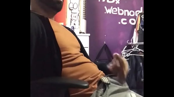 Play MP4 - Socando &num;25