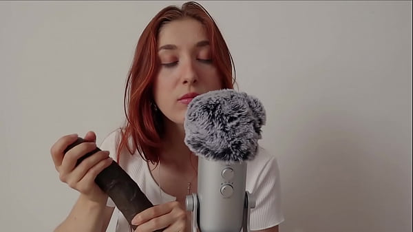 JOI ASMR &ndash; Obs&eacute;d&eacute; par mes seins 