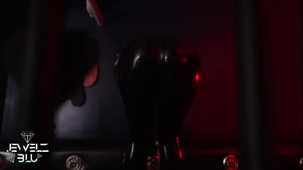 Pump it to mommy in her catsuit exclusive cut 