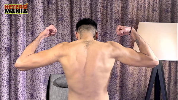 Play MP4 - Introducing Paul TRAILER