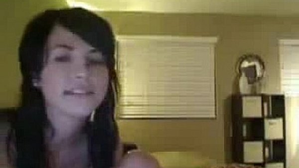 Nonton Horny Amateur Couple Having Sex On Cam thumbnail