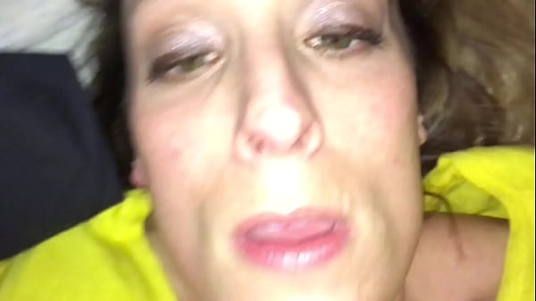 hot brunette gives great head gets fucked deep 