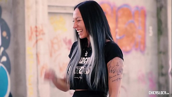 Play MP4 - CHICAS LOCA - &num;Deborah Diamond - Hungarian Big Tits Babe Pussy Smashed Outdoor