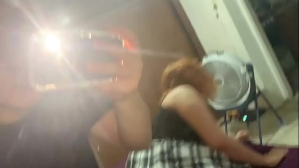 Play MP4 - Mi amiga gusta cuando llega del colegio rico casero