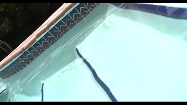 Nonton Sweetheart Plays With Hawt Feet thumbnail