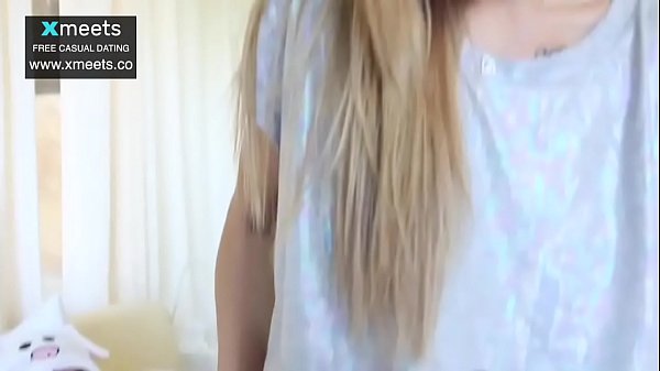 Amateur Blonde_Teen Rides Cock