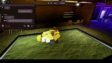 Chica En Roblox thumbnail