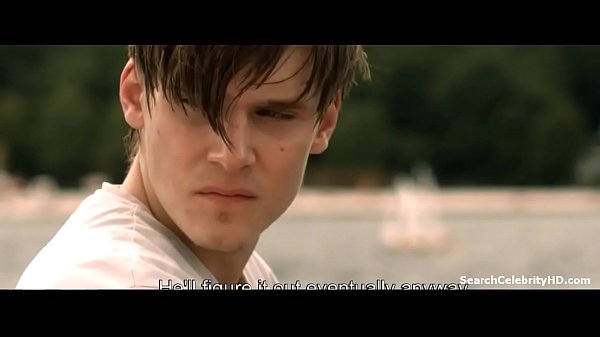 Play MP4 - Liv Lisa Fries in Romeos 2011