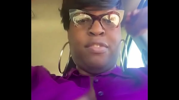 Nonton #ebonytitties #nobra #bigblacktitties #ebonybbw #transtitties #paypig #scbbc#864dl #gvillefreak #greenvilledl #864freak #... thumbnail