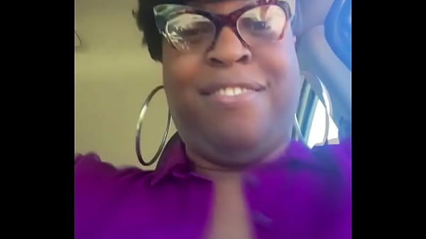 #Ebonytitties #Nobra #Bigblacktitties #ebonybbw #Transtitties #Paypig #SCBBC#864dl #gvillefreak #greenvilledl #864freak #... 