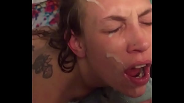 CFFF098E-ECAA-40A1-AE9C-6F4878364520.MOV 