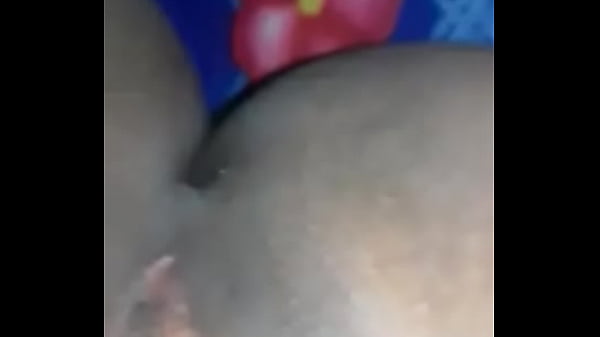 Exibindo a buceta para meu amante 2019