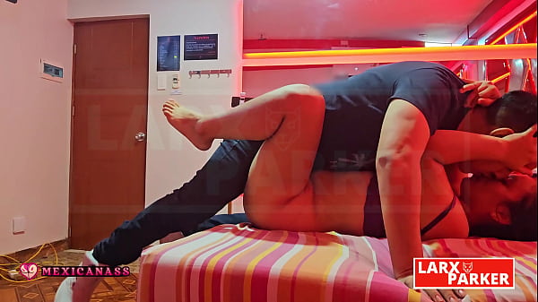 Beauty Girl Onelia Oropezalet Me Kiss Her All Body And Put My Tongue In Her Wet Pussy, Another Angle thumbnail