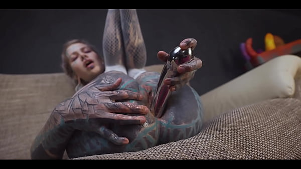 Nonton Anuskatzz Stuffs Her Ass With A Cold Stainless Steel Dildo thumbnail