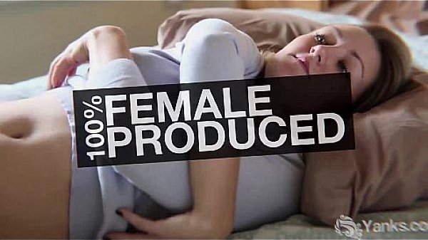 Chesty ruby masturbating with the water jets