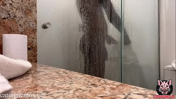 Eu Levei Um Mij&atilde;o, Tomei Um Banho E Quis Relaxar O Americano thumbnail