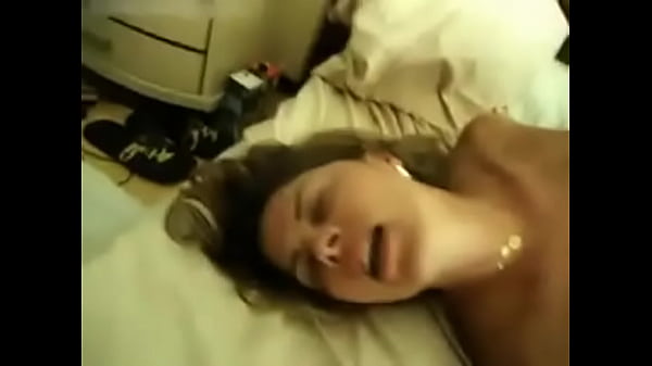 Essa novinha gostosa gosta de rola 