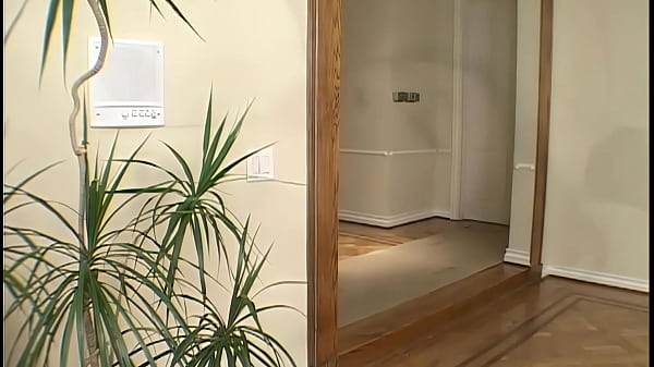 Anal Spanish Princess Bella Maria Wolf thumbnail