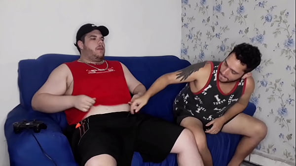 Amigos Apostaram O Cu No Videogame - Parte 2 (completo No Sheer E Red) thumbnail