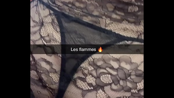 Nonton Elle M&rsquo;a Chauff&eacute; Pendant Que Je Bossais... J&rsquo;ai Pas R&eacute;sist&eacute; Fist thumbnail