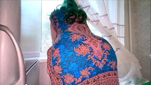 The stepmom bent over and spread her ass so her stepson could enjoy anal sex 