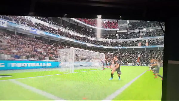 Jg arrombando os advers&aacute;rios 