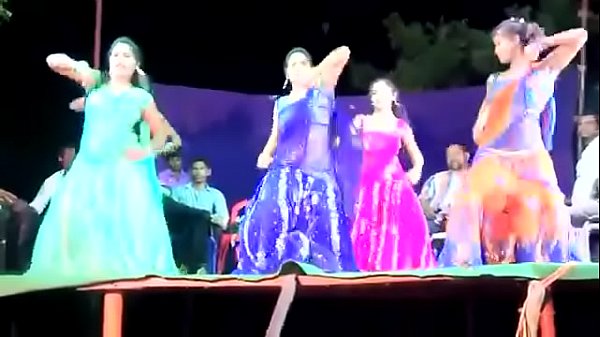 Girls_dancing_in my village